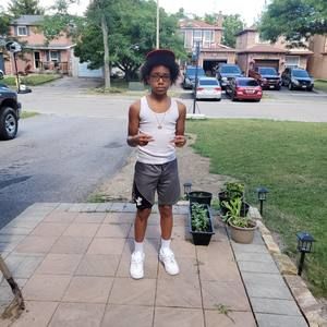 Meet your Posher, Dyron